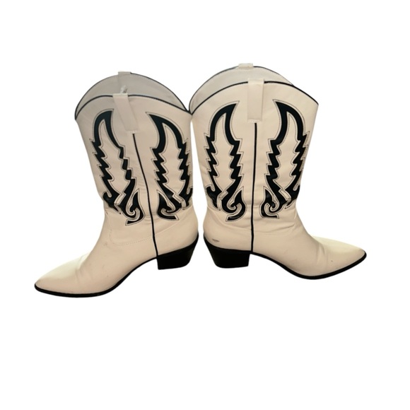 Billini Norva Boots - Picture 7 of 7